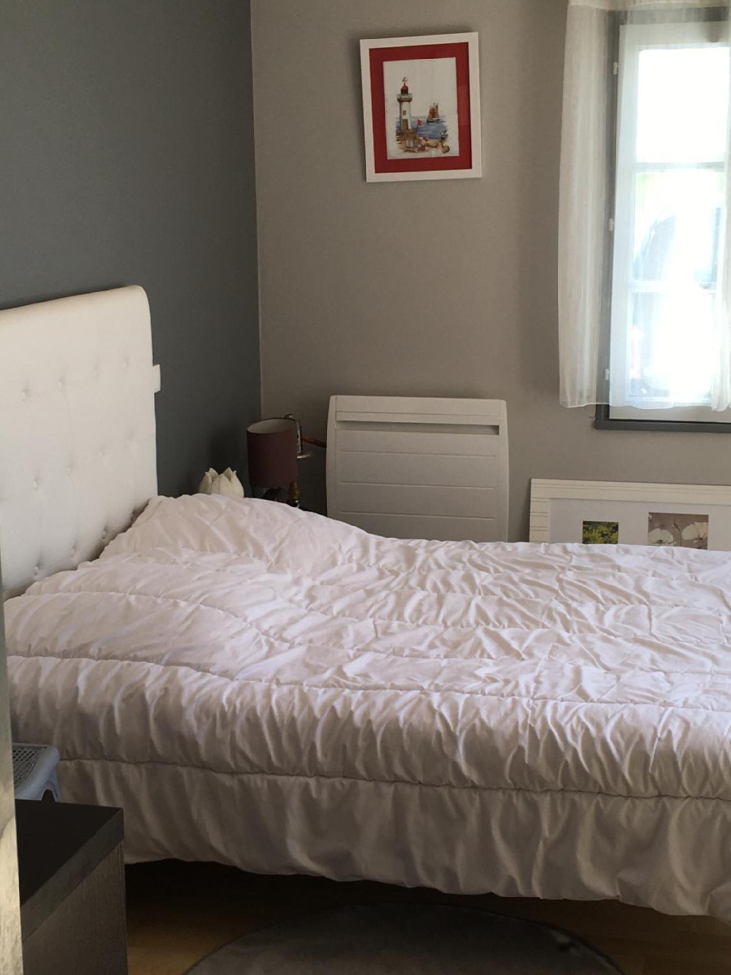 Chambre Grise Barbâtre Екстериор снимка